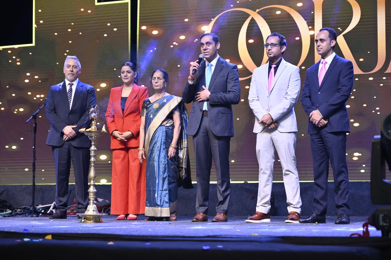 m__DSC2185 - Copy.jpg